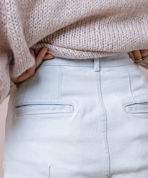 flower（フラワー）の「ピンタックデニムパンツ（デニムパンツ・レディース・ネイビー/ホワイト・MEDIUM/SMALL）」の3枚目の写真