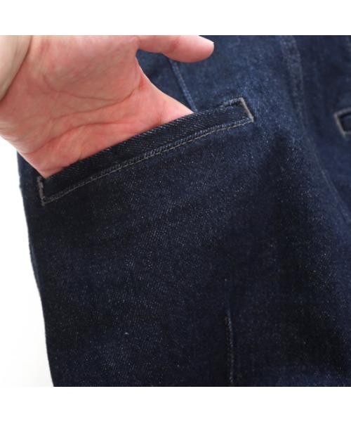 flower（フラワー）の「ピンタックデニムパンツ（デニムパンツ・レディース・ネイビー/ホワイト・MEDIUM/SMALL）」の5枚目の写真