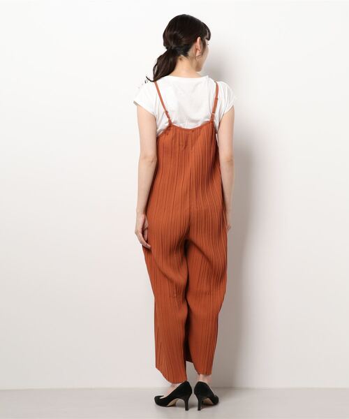 INTERPLANET（インタープラネット）の「カットプリーツ加工サロペット+Tシャツセット（サロペット/オーバーオール・レディース・ブラック/オレンジ/ブルー・FREE）」の18枚目の写真