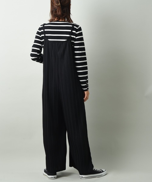 INTERPLANET（インタープラネット）の「カットプリーツ加工サロペット+Tシャツセット（サロペット/オーバーオール・レディース・ブラック/オレンジ/ブルー・FREE）」の8枚目の写真