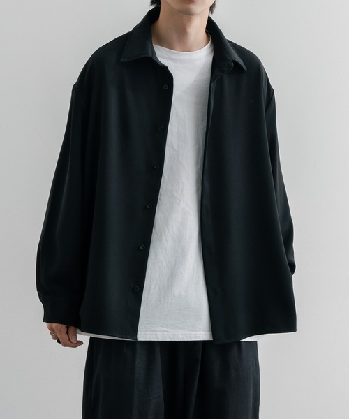 epnok(エプノック)の「サイドボタンオープンシャツ(シャツ/ブラウス・メンズ・ブラック/ナチュラル・SMALL/MEDIUM/LARGE)」の1枚目の写真