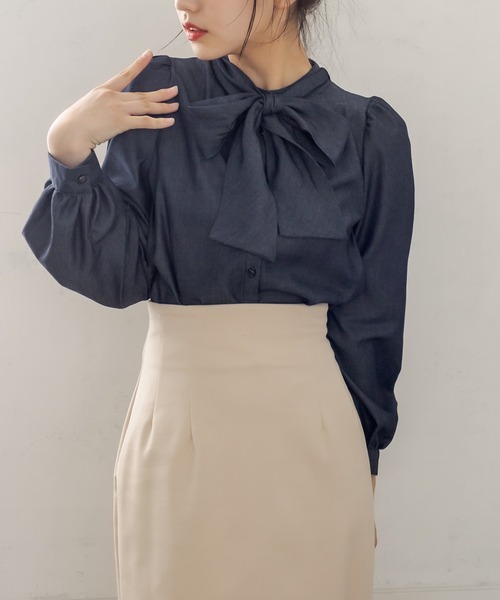 OLIVE des OLIVE（オリーブデオリーブ）の「【人気アイテム再入荷】ボウタイブラウス（シャツ/ブラウス・レディース・ライトブラウン/オフホワイト/ブラウン/ベージュ/ブラック/ワンウォッシュ・FREE）」の6枚目の写真