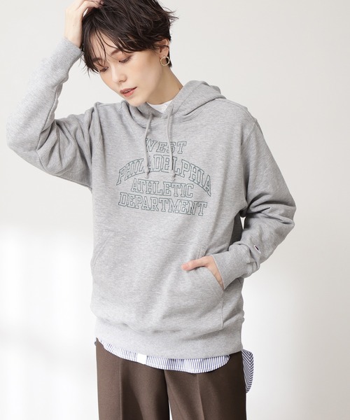 N.（N. Natural Beauty Basic）（エヌエヌナチュラルビューティーベーシック）の「【Champion】フーディスウェット（スウェット・レディース・ブラック/グレー/ブラウン・MEDIUM）」の2枚目の写真