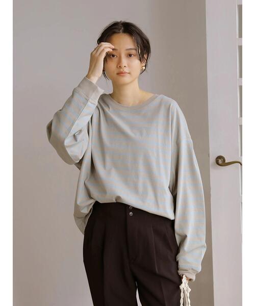 AMERICAN HOLIC（アメリカンホリック）の「インタックショルダーカットプルオーバー（Tシャツ/カットソー・レディース・チャコールグレー/グレー系その他4/ブラック系その他4/オフホワイト・M/L）」の14枚目の写真