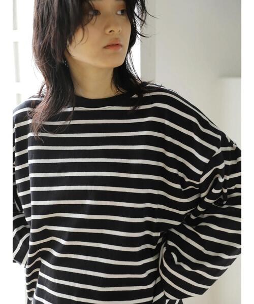 AMERICAN HOLIC（アメリカンホリック）の「インタックショルダーカットプルオーバー（Tシャツ/カットソー・レディース・チャコールグレー/グレー系その他4/ブラック系その他4/オフホワイト・M/L）」の22枚目の写真