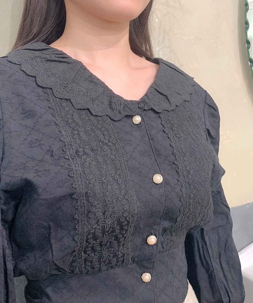 Hamble by Par Avion（ハンブルバイパラビオン）の「レース衿ショートブラウス（シャツ/ブラウス・レディース・オフホワイト/ブラック・ONESIZE）」の18枚目の写真