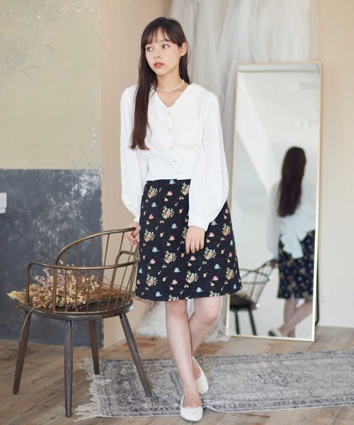 Hamble by Par Avion（ハンブルバイパラビオン）の「レース衿ショートブラウス（シャツ/ブラウス・レディース・オフホワイト/ブラック・ONESIZE）」の8枚目の写真