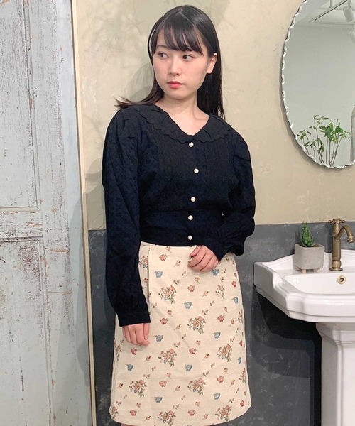 Hamble by Par Avion（ハンブルバイパラビオン）の「レース衿ショートブラウス（シャツ/ブラウス・レディース・オフホワイト/ブラック・ONESIZE）」の12枚目の写真