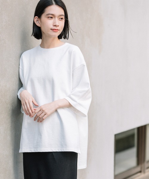 Munich（ミューニック）の「コットンクリンプジャージーサイドスリットTシャツ（Tシャツ/カットソー・レディース・ホワイト/ブラック/ベージュ/グリーン・FREE）」の18枚目の写真