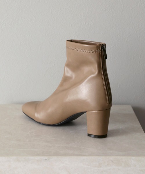 Bou Jeloud（ブージュルード）の「ストレッチショートブーツ（ブーツ・レディース・ブラック/ベージュ/アイボリー・S/M/L/XL）」の3枚目の写真