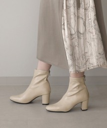 ストレッチショートブーツ