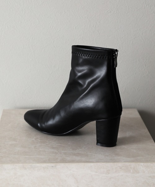 Bou Jeloud（ブージュルード）の「ストレッチショートブーツ（ブーツ・レディース・ブラック/ベージュ/アイボリー・S/M/L/XL）」の2枚目の写真