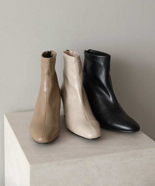 Bou Jeloud（ブージュルード）の「ストレッチショートブーツ（ブーツ・レディース・ブラック/ベージュ/アイボリー・S/M/L/XL）」の9枚目の写真