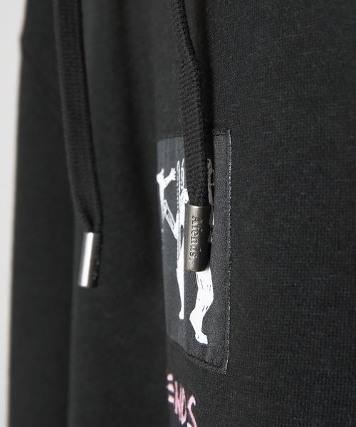 Afends(アフェンズ)の「HOODIE/AFENDS(アフェンズ) プルオーバーパーカー(パーカー・メンズ・ブラック・SMALL/LARGE/X-LARGE/MEDIUM)」の4枚目の写真