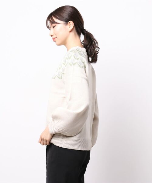ehka sopo(エヘカソポ)の「チューリップ柄求心ニット(ニット/セーター・レディース・キナリ/パープル/ミント/ベージュ・フリ-)」の5枚目の写真