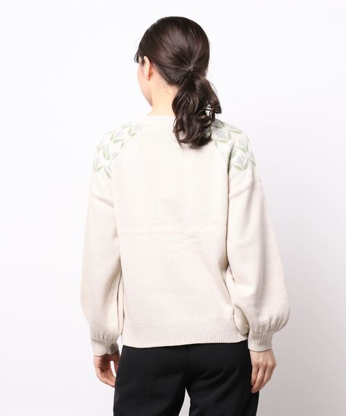 ehka sopo(エヘカソポ)の「チューリップ柄求心ニット(ニット/セーター・レディース・キナリ/パープル/ミント/ベージュ・フリ-)」の6枚目の写真