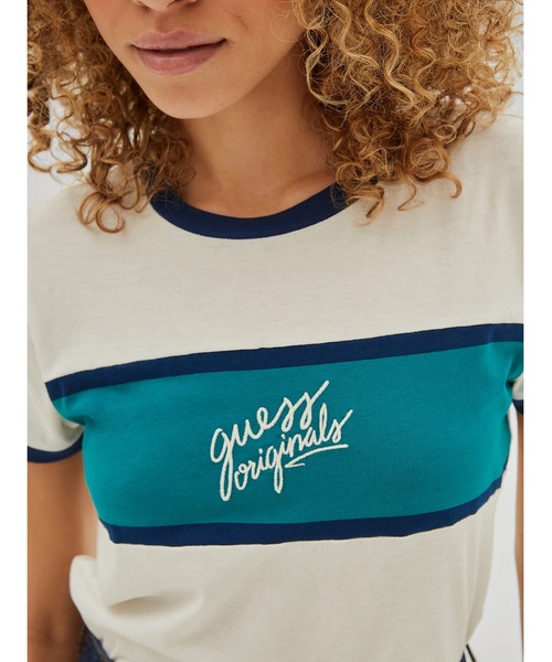 Guess（ゲス）の「GUESS Originals Ringer Baby Tee（Tシャツ/カットソー・レディース・ホワイト/ブルー・SMALL/MEDIUM/X-SMALL）」の5枚目の写真