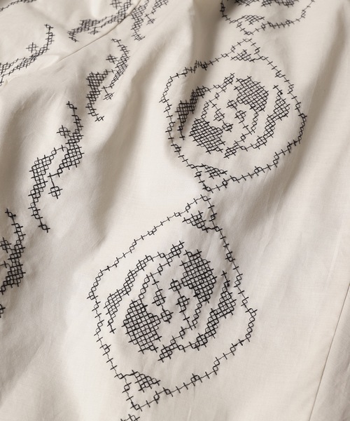 mudoca（ムドカ）の「タックギャザーパンツ -とくべつな場所-（その他パンツ・レディース・ベージュ/スミクロ・FREE）」の10枚目の写真