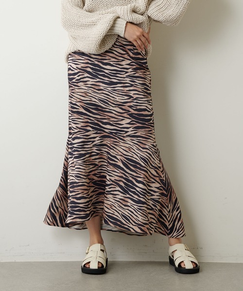 Whim Gazette(ウィムガゼット)の「TORA プリントスカート(スカート・レディース・ベージュ・36/38)」の8枚目の写真