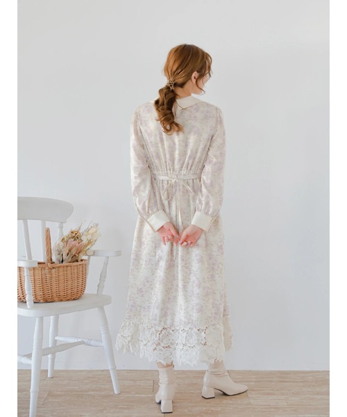 のどかな花畑でお茶会ワンピース