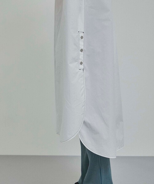 CITY TOKYO（シティトウキョウ）の「カラーステッチロングシャツワンピース（ワンピース・レディース・ホワイト・1/2）」の17枚目の写真