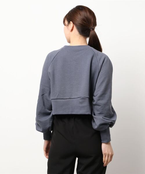 STYLEBLOCK(スタイルブロック)の「裏毛ロゴプリントショート丈プルオーバー(スウェット・レディース・ホワイト系その他/グレー/グリーン/ネイビー・M)」の6枚目の写真