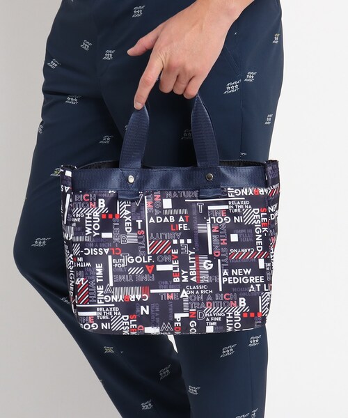 【新品未使用】アダバット メンズ トリコロール ボディ、カートバッグ ネイビー 新レーベル ADABAT NAVY】トリコロールボディバッグ（ボディ
