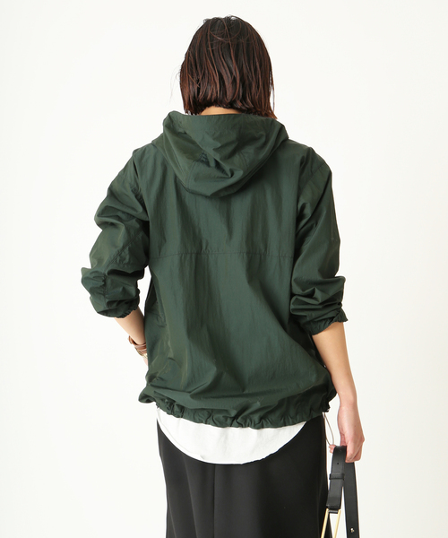 AP STUDIO（エーピーストゥディオ）の「SCENTOF ライトジャケット（ナイロンジャケット・レディース・オレンジ/グリーン/ブラック・FREE）」の6枚目の写真