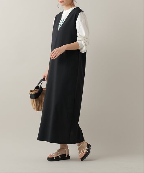 frames RAY CASSIN（フレームスレイカズン）の「リネンライクVネックノースリワンピース（ジャンパースカート・レディース・ブラック/アイボリー系/ベージュ/ブラウン・FREE）」の16枚目の写真