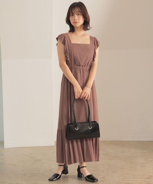 BeAMS DOT(ビームスドット)の「【WEB限定】BeAMS DOT / エプロン フリル ワンピース(ワンピース・レディース・グレー系その他/ケリー/ブラウン系その他5・FREE)」の1枚目の写真