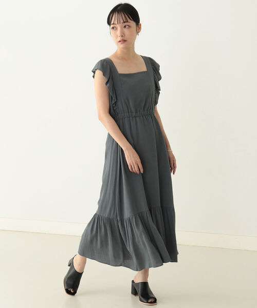 BeAMS DOT(ビームスドット)の「【WEB限定】BeAMS DOT / エプロン フリル ワンピース(ワンピース・レディース・グレー系その他/ケリー/ブラウン系その他5・FREE)」の13枚目の写真