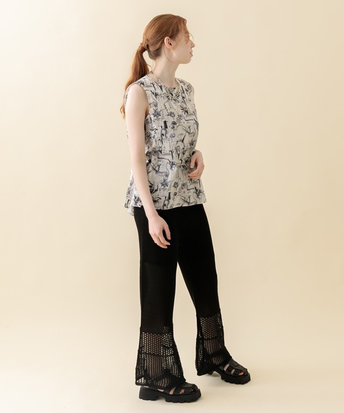 CLOCHE（クロシェ）の「cloche 街柄綿ブラウス（シャツ/ブラウス・レディース・ホワイト/カーキ/ブルー・FREE）」の5枚目の写真