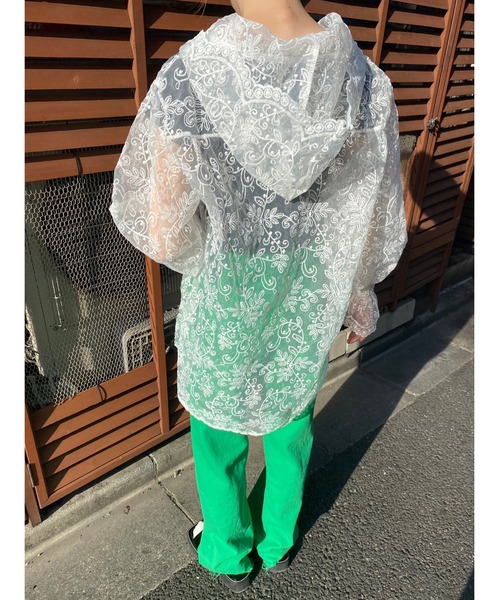 WC（ダブル シー）の「シアーレースプルパーカー（シャツ/ブラウス・レディース・ホワイト・FREE）」の3枚目の写真