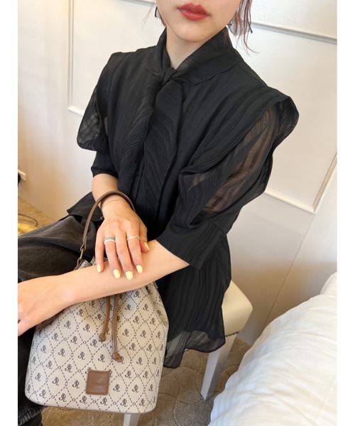 JUMELLE（ジュメロ）の「シアータイブラウス（シャツ/ブラウス・レディース・ブラック/ベージュ・FREE）」の6枚目の写真