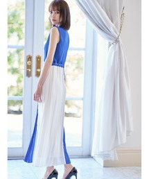 emiriawiz（エミリアウィズ）の「バイカラープリーツニットワンピース