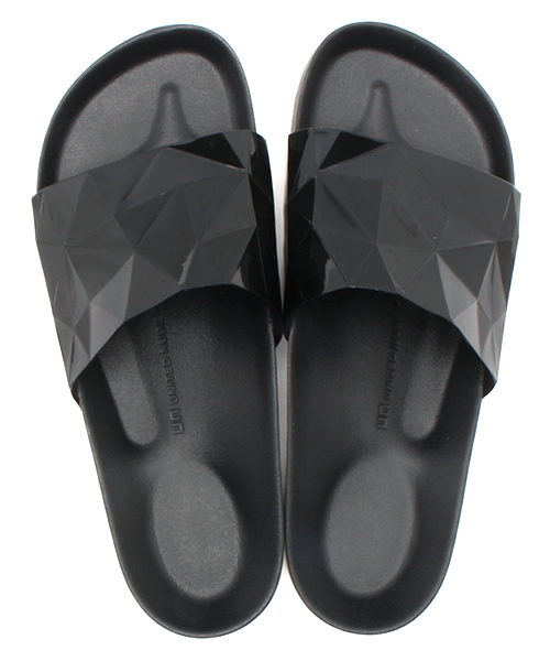 UNITED NUDE（ユナイテッドヌード）の「UNITED NUDE 『RUBBER SANDAL』（サンダル・メンズ・ブラック/ブルー/シルバー・43/42/40/41）」の6枚目の写真