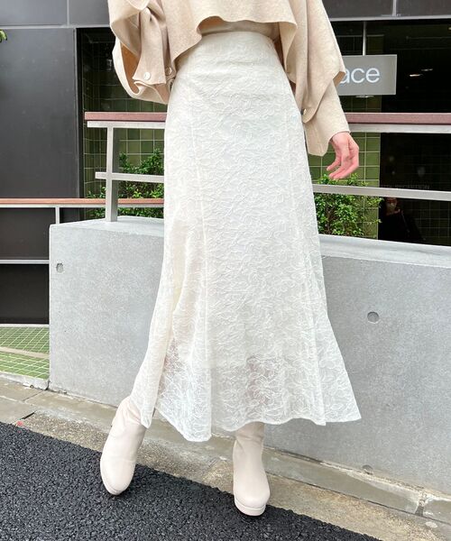 MAJESTIC LEGON（マジェスティックレゴン）の「繊細レーススカート（スカート・レディース・ピンクベージュ/アイボリー/ブルー/ブラウン・MEDIUM）」の22枚目の写真