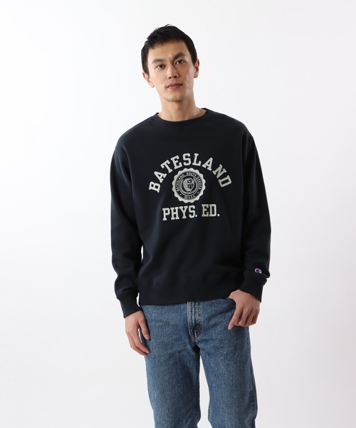 Champion(チャンピオン)の「【Champion/チャンピオン】メンズ ベーシック クルーネックスウェットシャツ(スウェット・メンズ・マルーン/ホワイト/ネイビー/グレー/ブラック・X-LARGE/SMALL/MEDIUM/LARGE)」の4枚目の写真