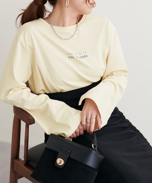 natural couture(ナチュラルクチュール)の「2022AWアイテム/ロゴ違いで揃えたくなる アソートロゴ入りフレアスリーブT(Tシャツ/カットソー・レディース・その他1/その他2/その他3/その他4・FREE)」の13枚目の写真