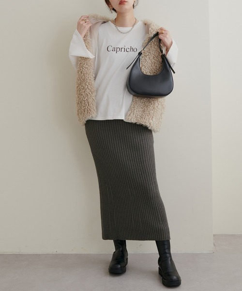natural couture(ナチュラルクチュール)の「2022AWアイテム/ロゴ違いで揃えたくなる アソートロゴ入りフレアスリーブT(Tシャツ/カットソー・レディース・その他1/その他2/その他3/その他4・FREE)」の15枚目の写真