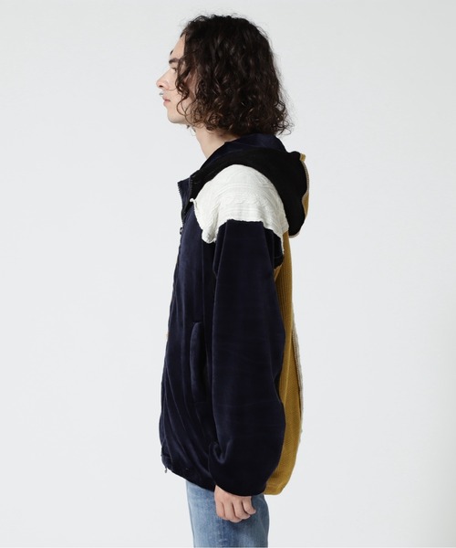 FranCisT_MOR.K.S.(フランシストモークス)の「FranCisT_MOR.K.S./フランシストモークス/ 4MIX BOMBER HOODIE(パーカー・メンズ・ホワイト/レッド・2/4/3)」の14枚目の写真