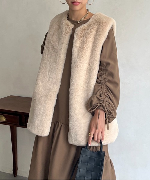 prose verse(プロズヴェール)の「ファーベスト(ベスト・レディース・ベージュ/グレー/ブラウン・フリ-)」の3枚目の写真