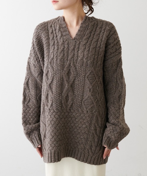 PUAL CE CIN（ピュアルセシン）の「シェットランドウールキーネックプルオーバー（ニット/セーター・レディース・モカ/ブラック/アイボリー・FREE）」の4枚目の写真