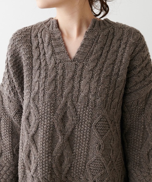 PUAL CE CIN（ピュアルセシン）の「シェットランドウールキーネックプルオーバー（ニット/セーター・レディース・モカ/ブラック/アイボリー・FREE）」の7枚目の写真