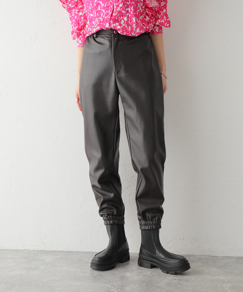 ROSEanna(ローズアンナ)の「【ROSEANNA/ローズアンナ】FAKEレザーPT:パンツ(その他パンツ・レディース・ブラウン・36)」の1枚目の写真