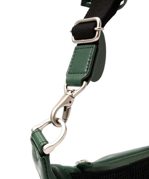 AVIREX（アヴィレックス）の「VARSITY LEATHER BODY BAG/ バーシティー