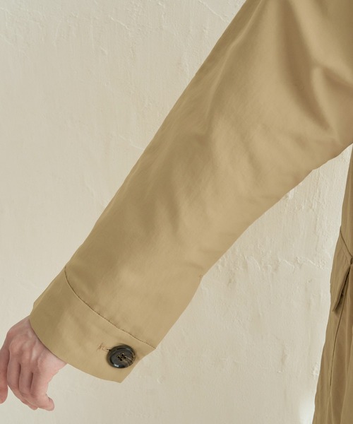 LBC（エルビーシー）の「【洗えるコート】ナイロンワッシャーステンカラーコート（ピーコート・レディース・ミント/ベージュ/グレー・M/L）」の14枚目の写真