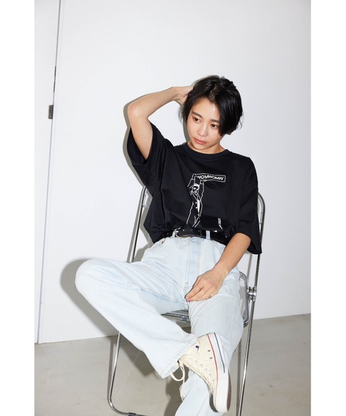 WoM（ワム）の「WOM CIRCULATION T SHIRT（Tシャツ/カットソー・レディース・オフホワイト/ブラック・SMALL/LARGE/MEDIUM）」の5枚目の写真