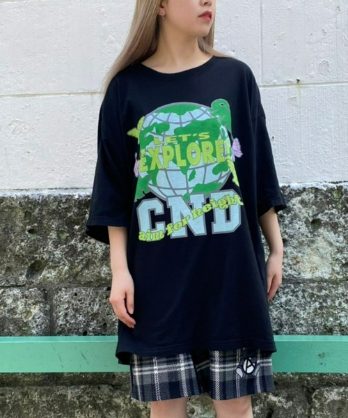 Candy Stripper（キャンディストリッパー）の「LET'S EXPLORE! BIGBIG Tシャツ（Tシャツ/カットソー・レディース・オフホワイト/グリーン/ブラック/ブルー・2）」の3枚目の写真