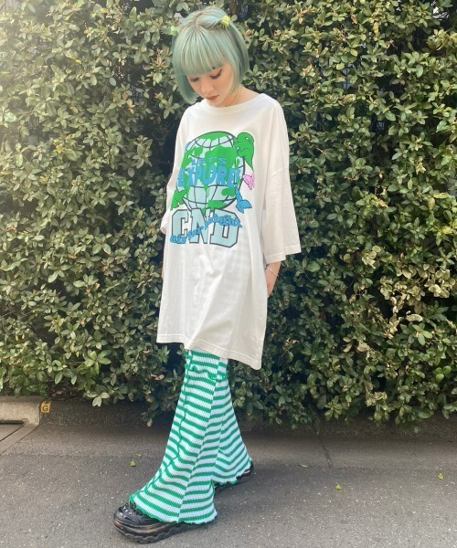 Candy Stripper（キャンディストリッパー）の「LET'S EXPLORE! BIGBIG Tシャツ（Tシャツ/カットソー・レディース・オフホワイト/グリーン/ブラック/ブルー・2）」の7枚目の写真